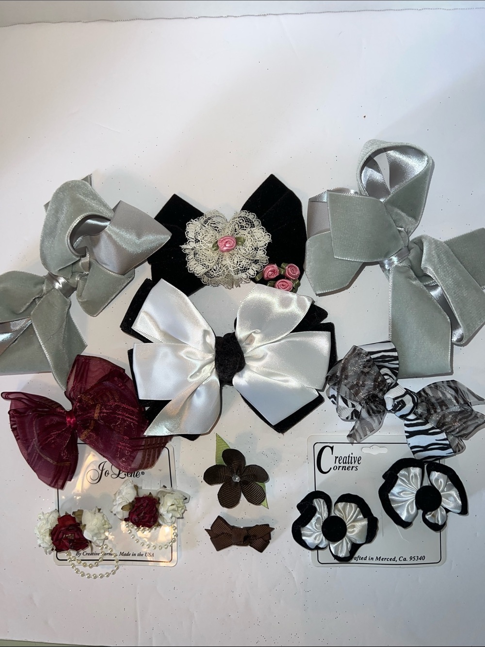 Kids Bow Collection Assorted Colors and Sizes​